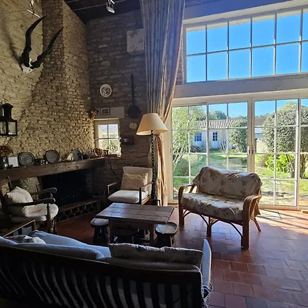 度假居 Maison Au Centre Du Village